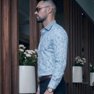 Men’s White & Blue Botanical Floral Print Slim Fit Formal Shirt